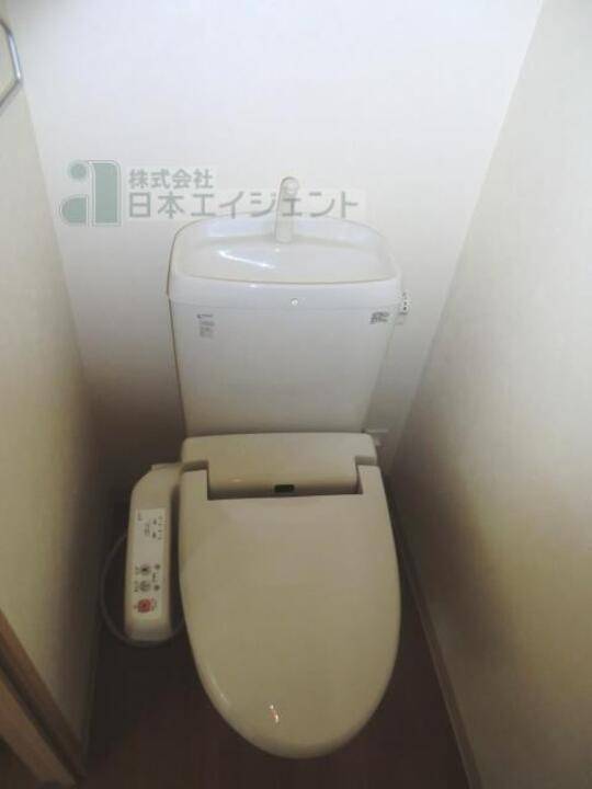 トイレ　トイレ