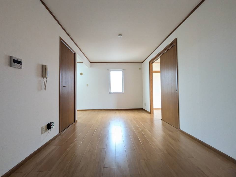 居室・リビング　リビング