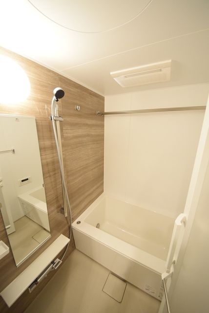 バス・シャワールーム　※別号室参考写真です※