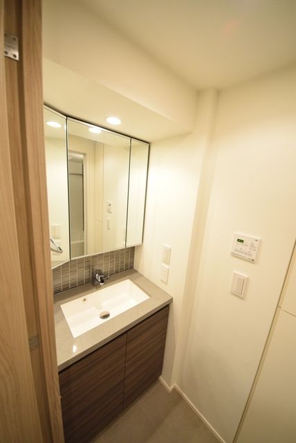 洗面設備　※別号室参考写真です※