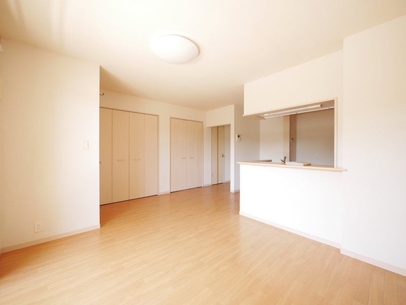 居室・リビング　ＬＤＫ１３帖