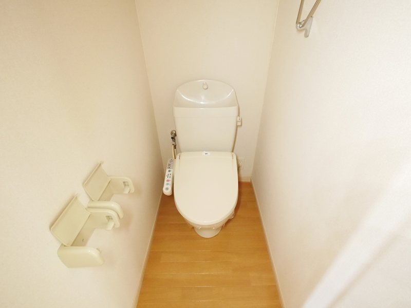 トイレ　ウォシュレット