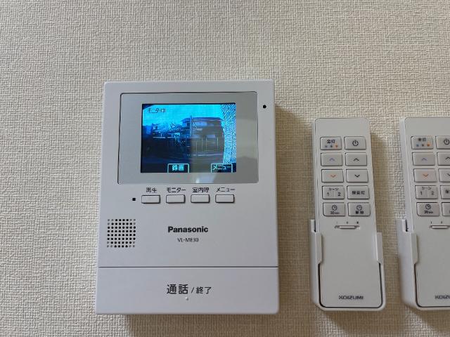 セキュリティ　カメラ付インターホン