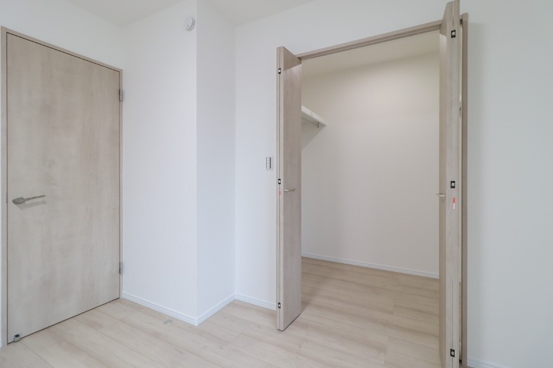 収納　図面と現状に相違がある場合には現状を優先