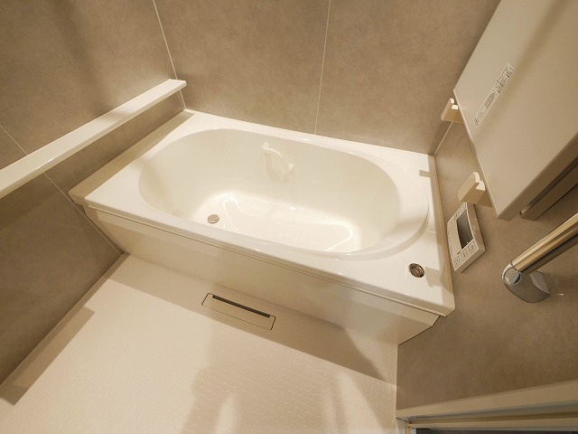 バス・シャワールーム　日々の疲れを癒すお風呂付です