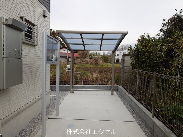 その他共有部分　屋根付きの駐輪場です。