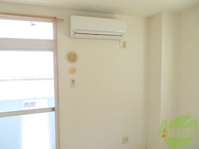 その他設備　エアコン設置済みです。これからの時代は欠かせませんよ。