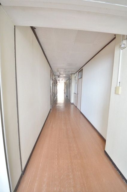 ロビー　建物内廊下部分♪