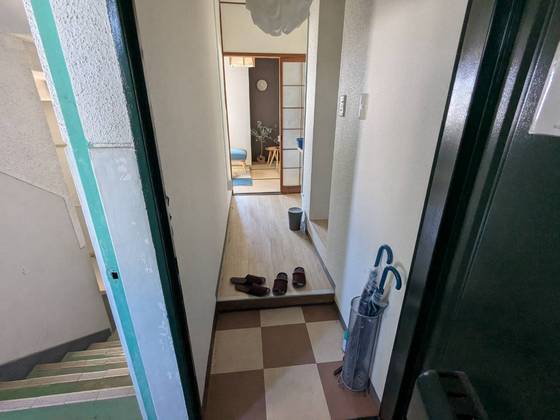 APARTMENT YOKOGAWA-SOの玄関写真