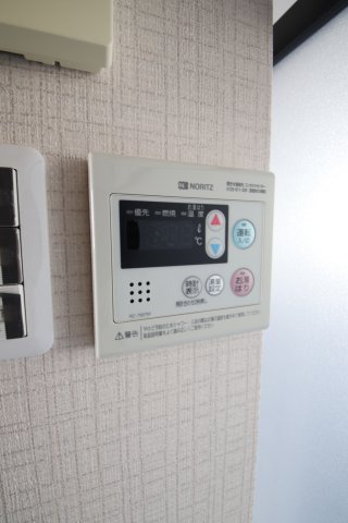 その他設備　給湯器