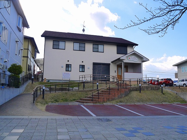 病院　つじのうえクリニック（病院）まで385m