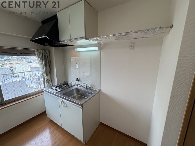 キッチン　収納があって使いやすいキッチンです☆