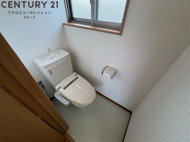 トイレ　温水洗浄便座付きトイレ☆