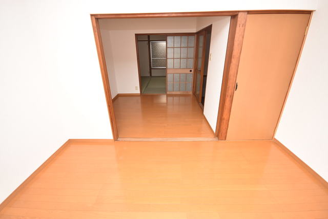 居室・リビング　洋室