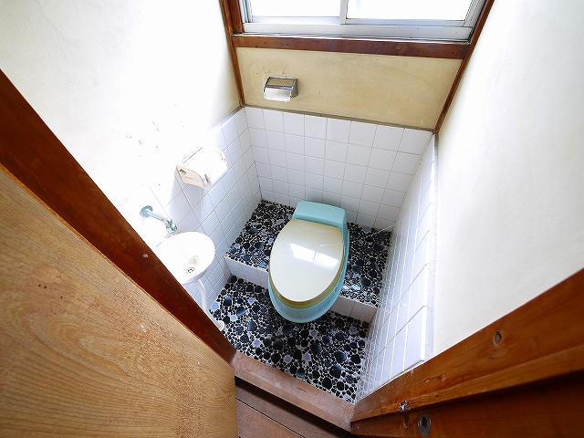 トイレ　清潔感のあるトイレです