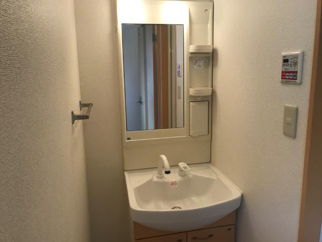 洗面設備　洗髪洗面化粧台