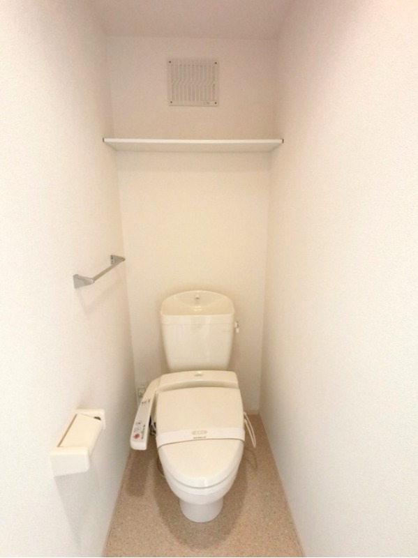 トイレ　図面と現状に相違がある場合には現状を優先