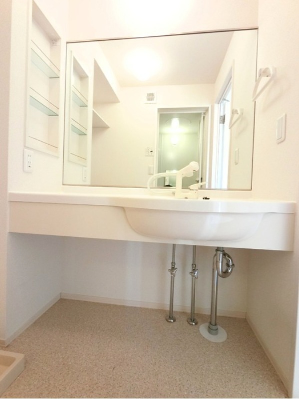 洗面設備　図面と現状に相違がある場合には現状を優先