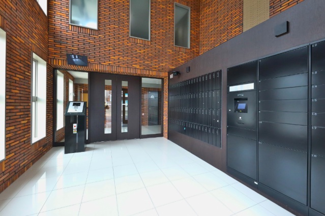 エントランス　エントランス