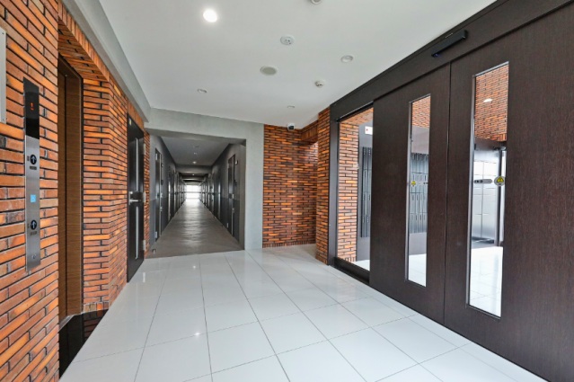 ロビー　エレベーターホール