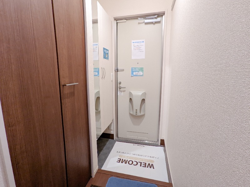 玄関　図面と現状に相違がある場合には現状を優先