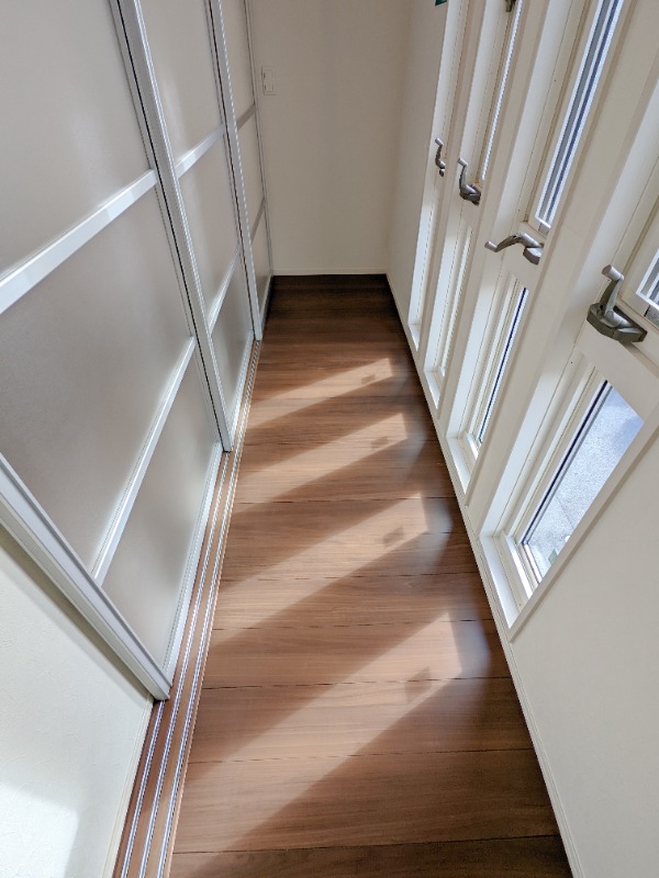 バルコニー　図面と現状に相違がある場合には現状を優先