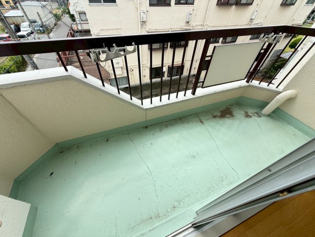 バルコニー　落ち着いた時間を過ごせるバルコニーです