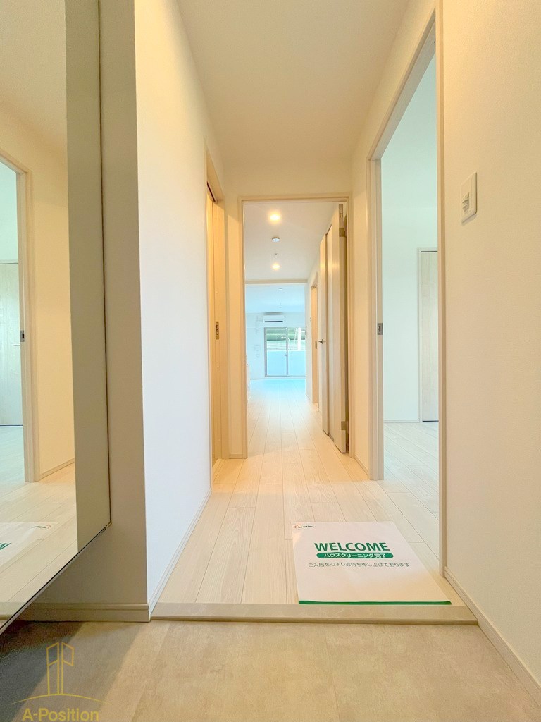 玄関　スプランディッド難波WESTII