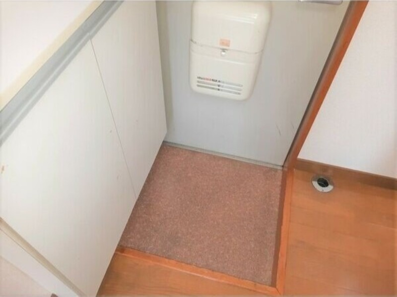 玄関　図面と現状に相違がある場合には現状を優先