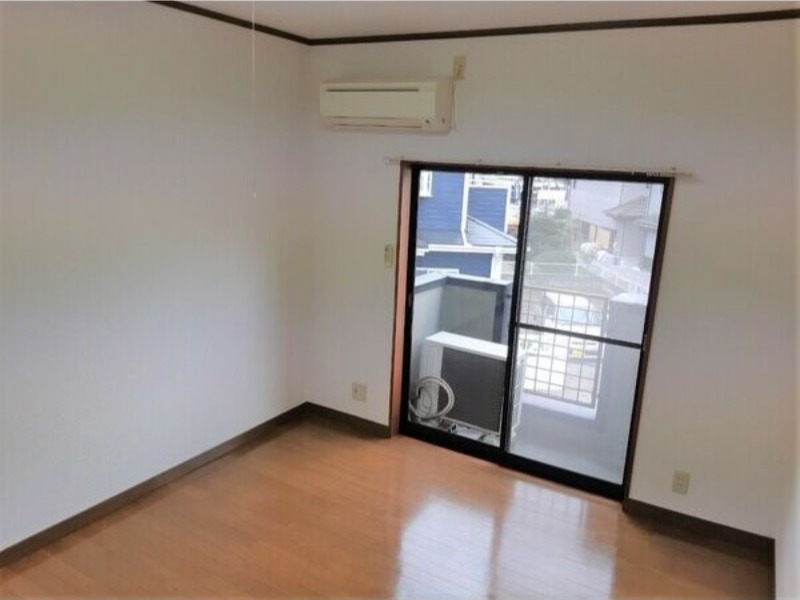 居室・リビング　図面と現状に相違がある場合には現状を優先