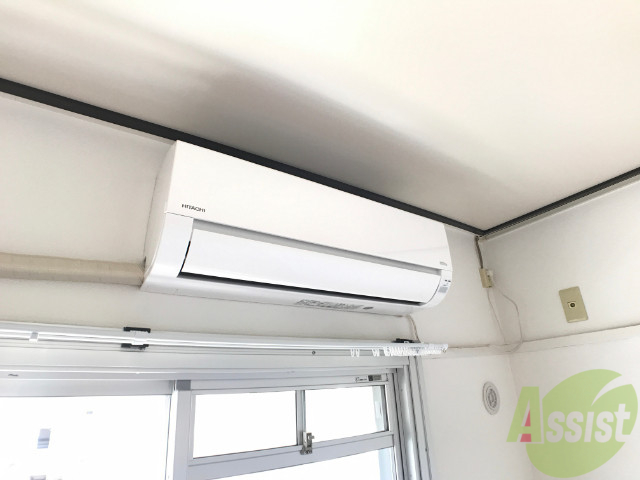 その他設備　エアコンです。ご入居の日から快適に過ごせそうですね。