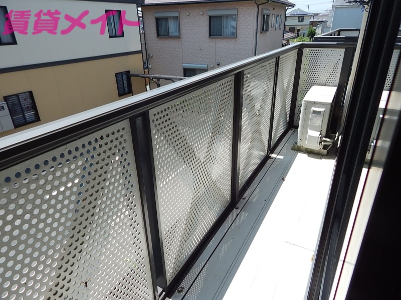 バルコニー　同物件別室写真