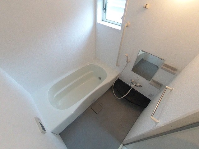 バス・シャワールーム　別部屋参考写真