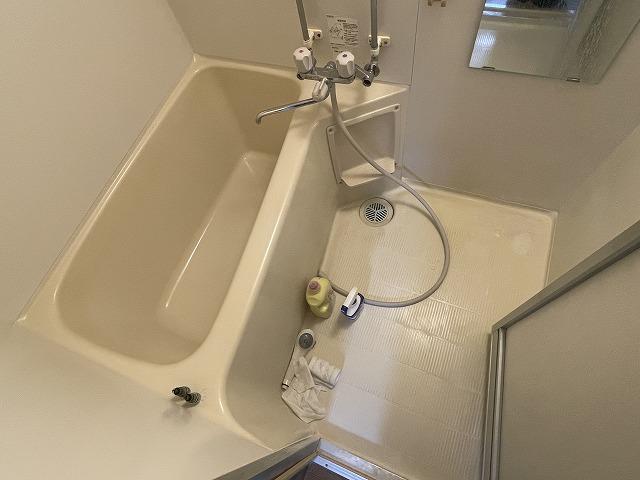 バス・シャワールーム　浴室