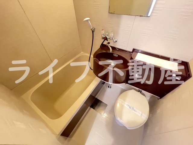 バス・シャワールーム　きれいなお風呂です