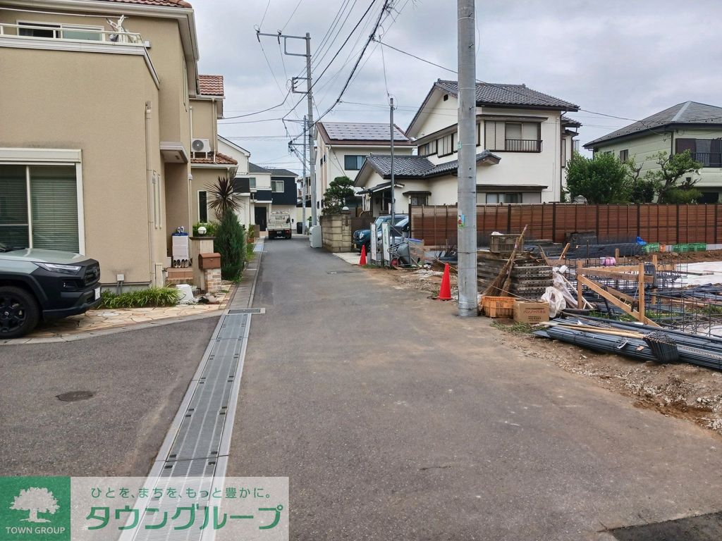 ロビー　駐車場