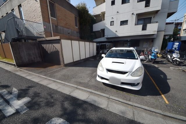 駐車場　外観・共用部分