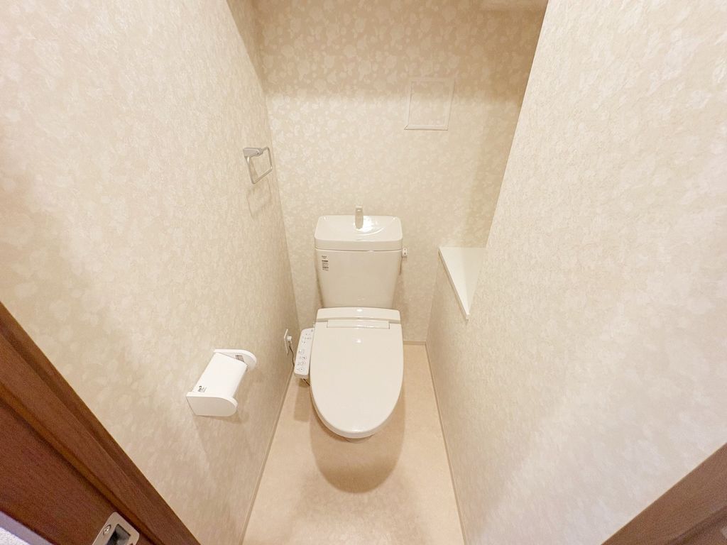 トイレ　トイレ