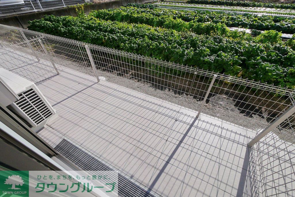 バルコニー　庭