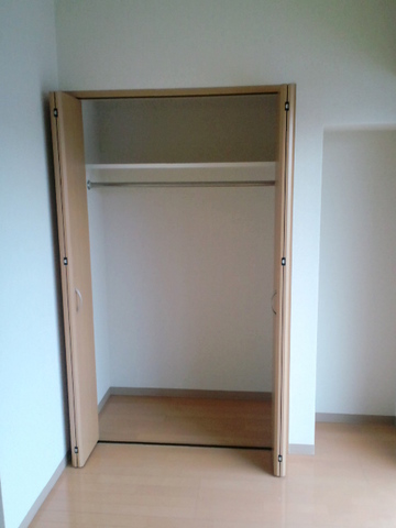 収納　洋室６．５帖のクローゼット
