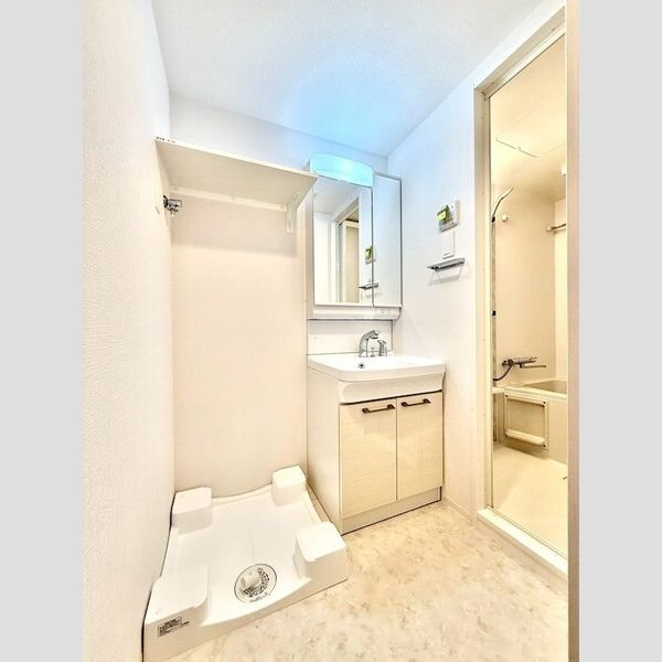 洗面設備　別室の参考写真です。※現況優先