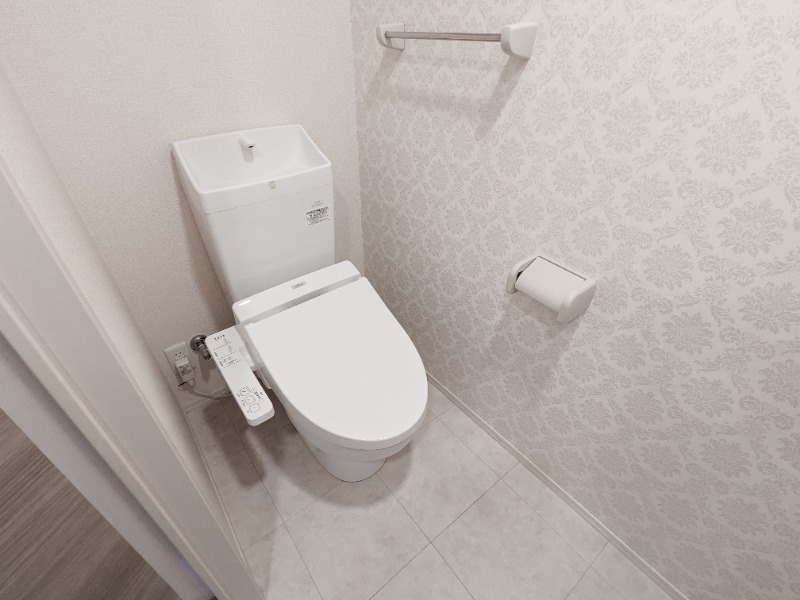 トイレ　図面と現状に相違がある場合には現状を優先