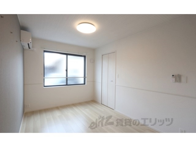 居室・リビング　同仕様