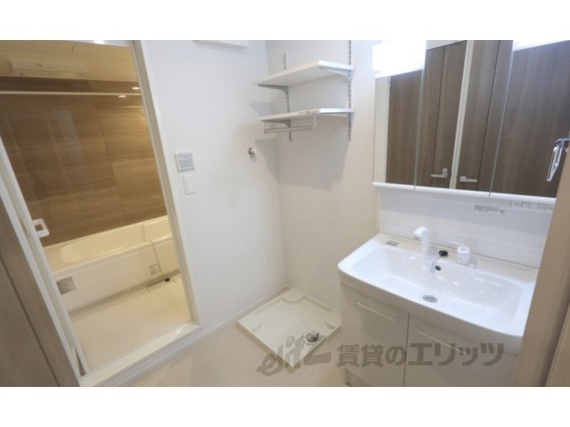 洗面設備　同仕様