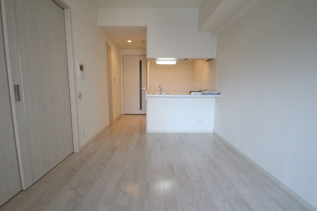 居室・リビング　※別室の参考写真の為、現況優先です。