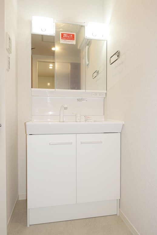 洗面設備　忙しい朝に便利なシャワードレッサー☆