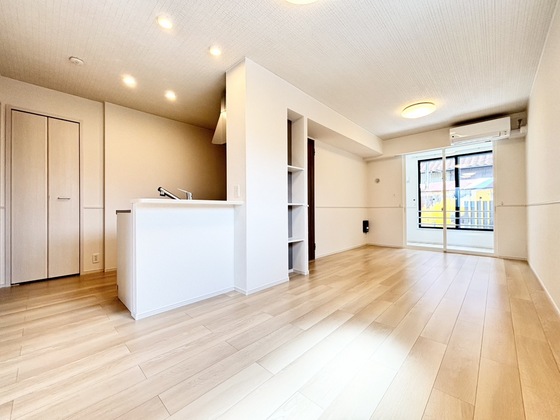 居室・リビング　同仕様タイプ