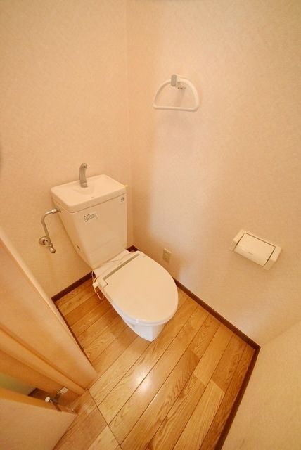 トイレ　★お問い合わせはタウンハウジング府中店まで★