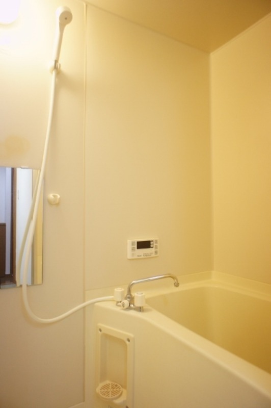 バス・シャワールーム　図面と現状に相違がある場合には現状を優先