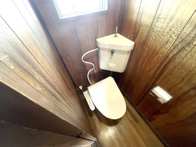 バス・シャワールーム　※現況を優先します。